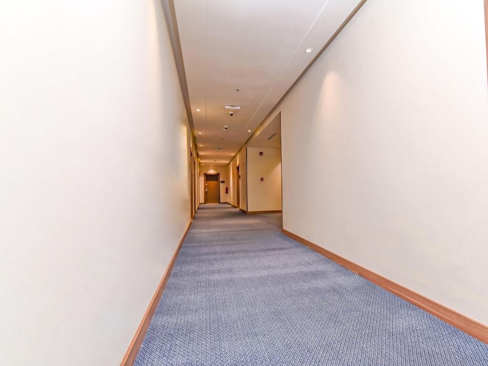 Mena Hotel Табук Екстер'єр фото