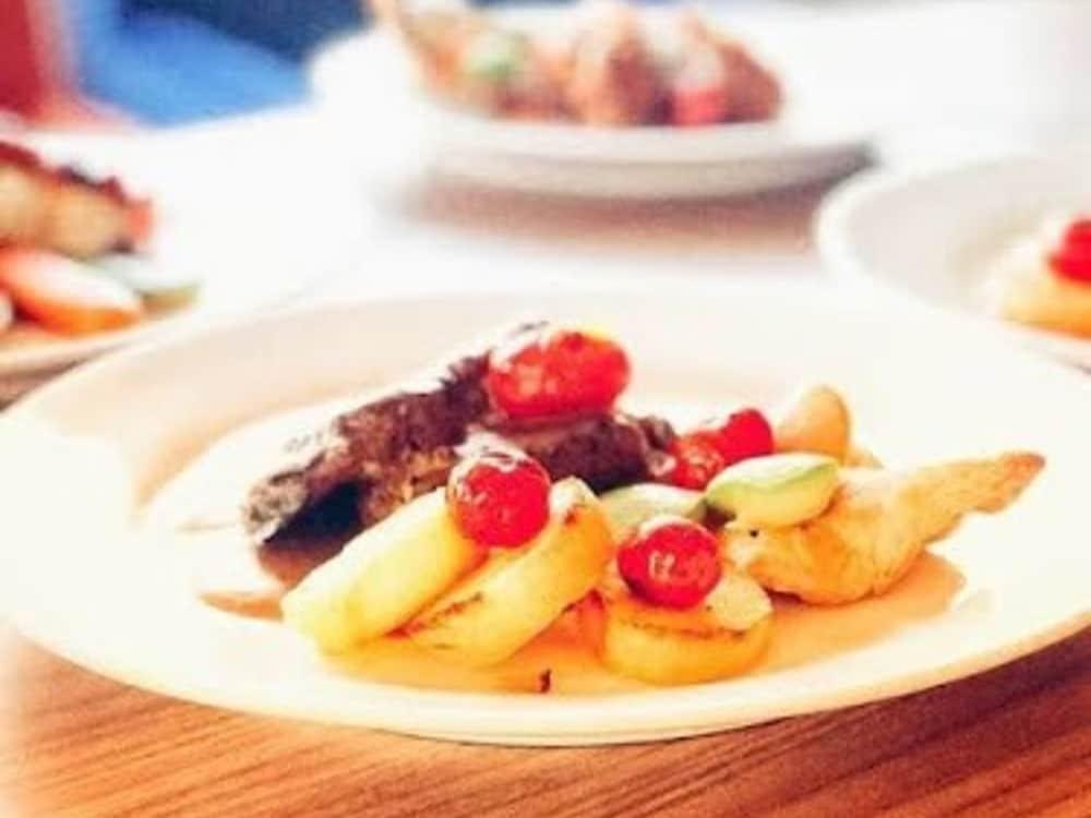 Mena Hotel Табук Екстер'єр фото